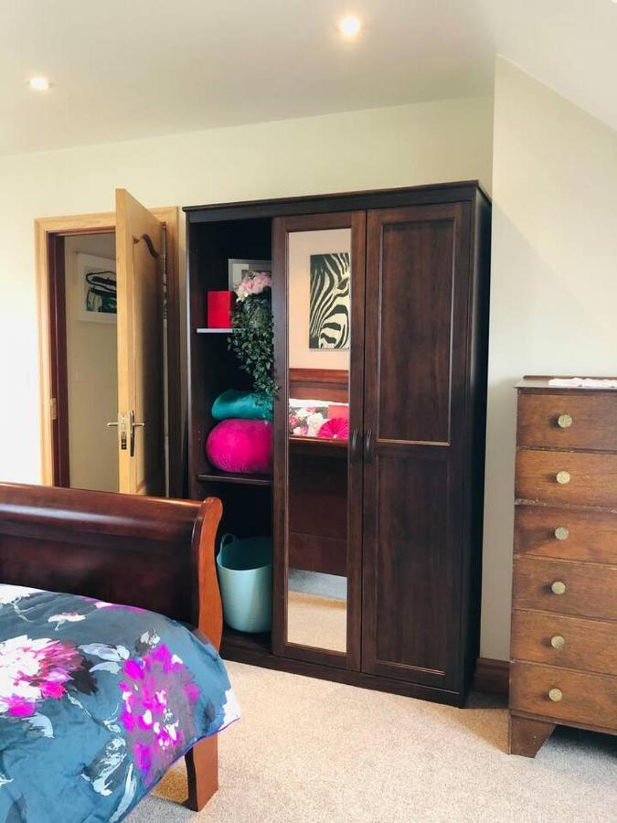 Connemara. 3 Bedroom, 8 Bed, Holiday Home Galway Esterno foto