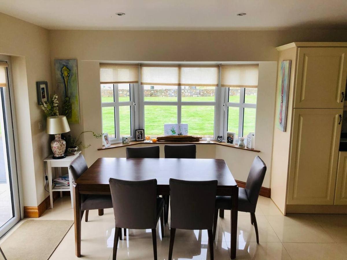 Connemara. 3 Bedroom, 8 Bed, Holiday Home Galway Esterno foto