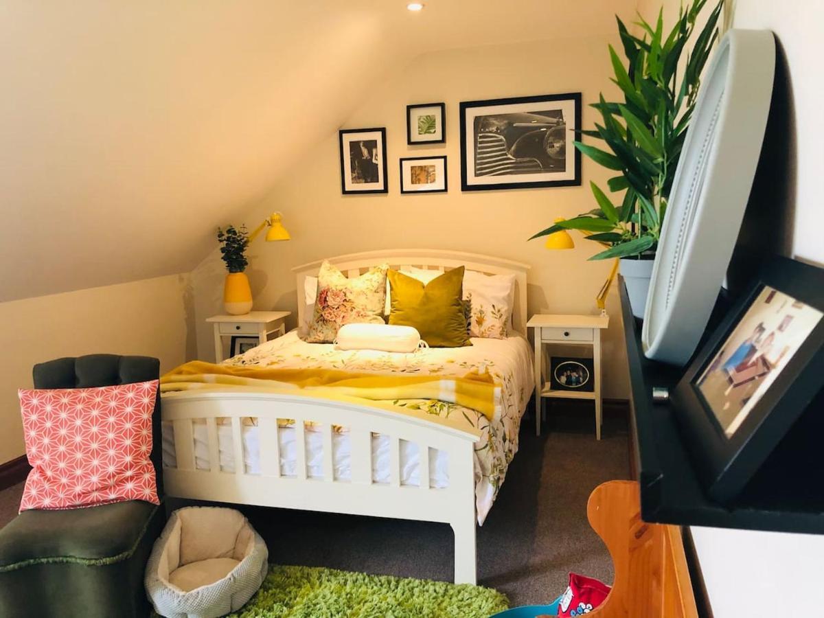 Connemara. 3 Bedroom, 8 Bed, Holiday Home Galway Esterno foto