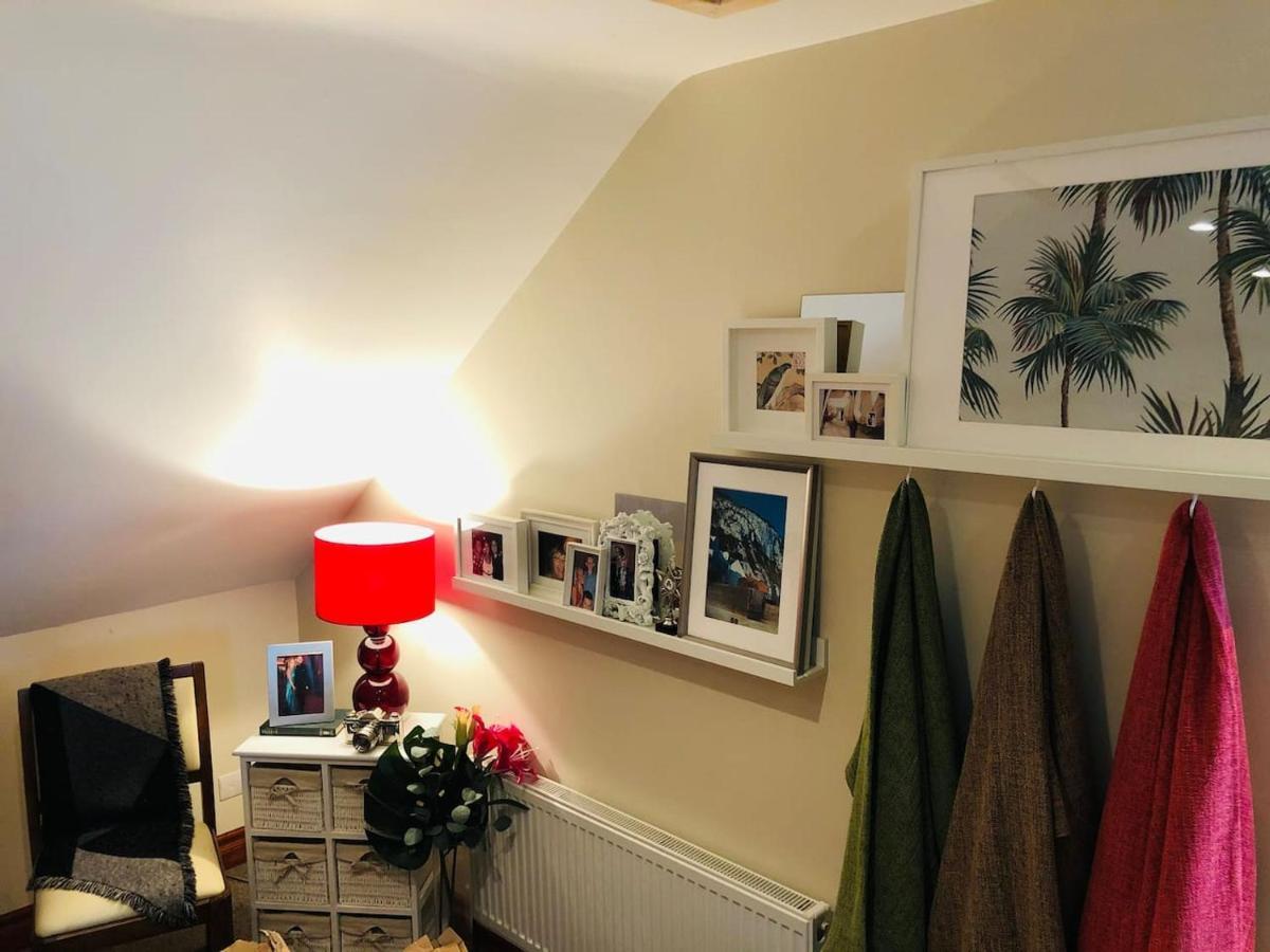Connemara. 3 Bedroom, 8 Bed, Holiday Home Galway Esterno foto